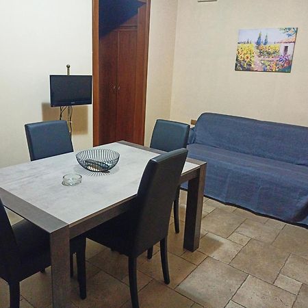 B&B Di Angela Scotellaro Palmariggi 外观 照片